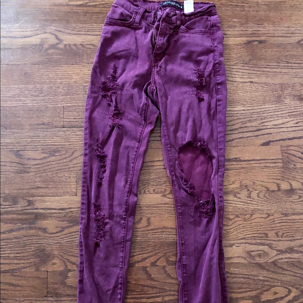 Fashion nova ripped maroon skinny jeans, WILL IRON